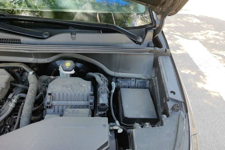 Used Hyundai Custo 2021 380TGDi Smart Love Flagship Edition TOP Premium Engine Bay Left