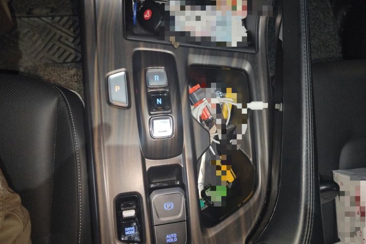 Used Hyundai Custo 2021 380TGDi Smart Love Flagship Edition TOP Premium Gear Lever