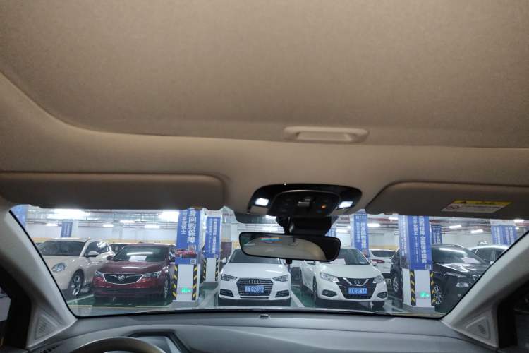 Used Hyundai Custo 2021 380TGDi Smart Love Flagship Edition TOP Premium Headliner