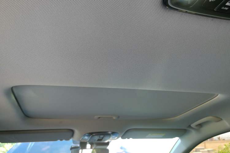 Used Hyundai Custo 2021 380TGDi Smart Love Flagship Edition TOP Premium Headliner