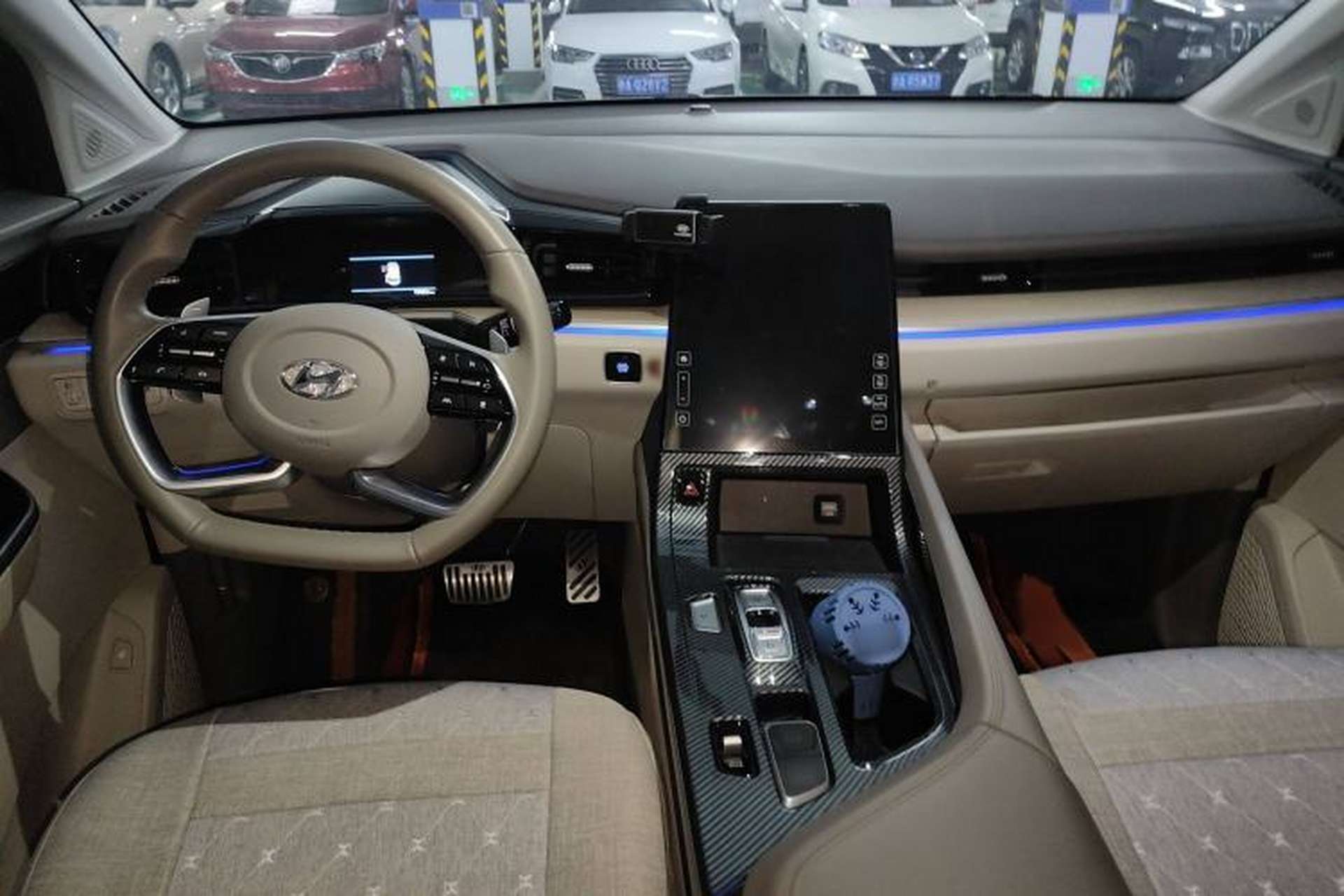 Used Hyundai Custo 2021 380TGDi Smart Love Flagship Edition TOP Premium Interior 2