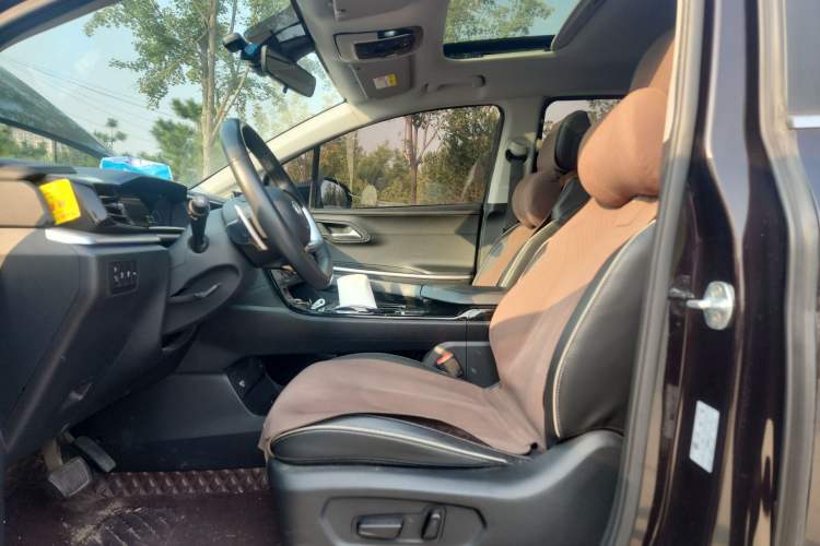 Used Hyundai Custo 2021 380TGDi Smart Love Flagship Edition TOP Premium Left Front Seat