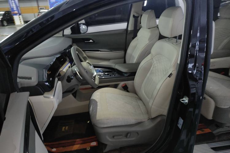 Used Hyundai Custo 2021 380TGDi Smart Love Flagship Edition TOP Premium Left Front Seat