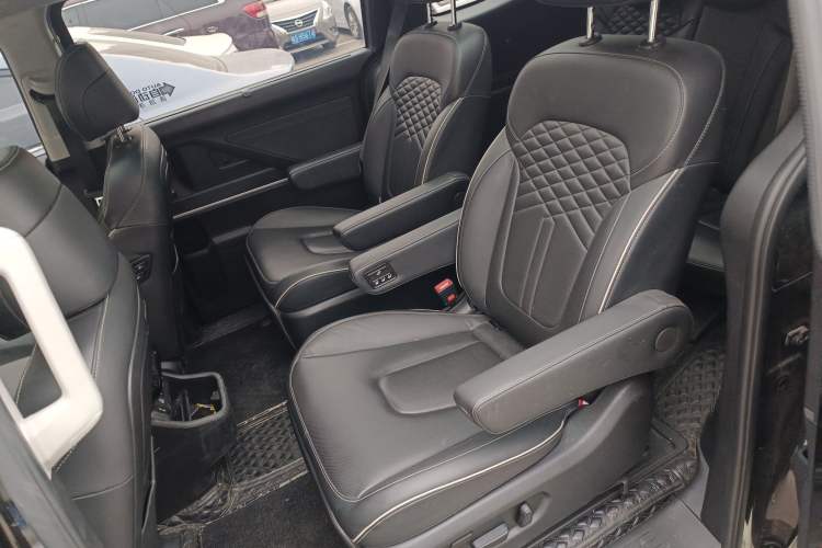 Used Hyundai Custo 2021 380TGDi Smart Luxury Premium LUX Left Rear Seat