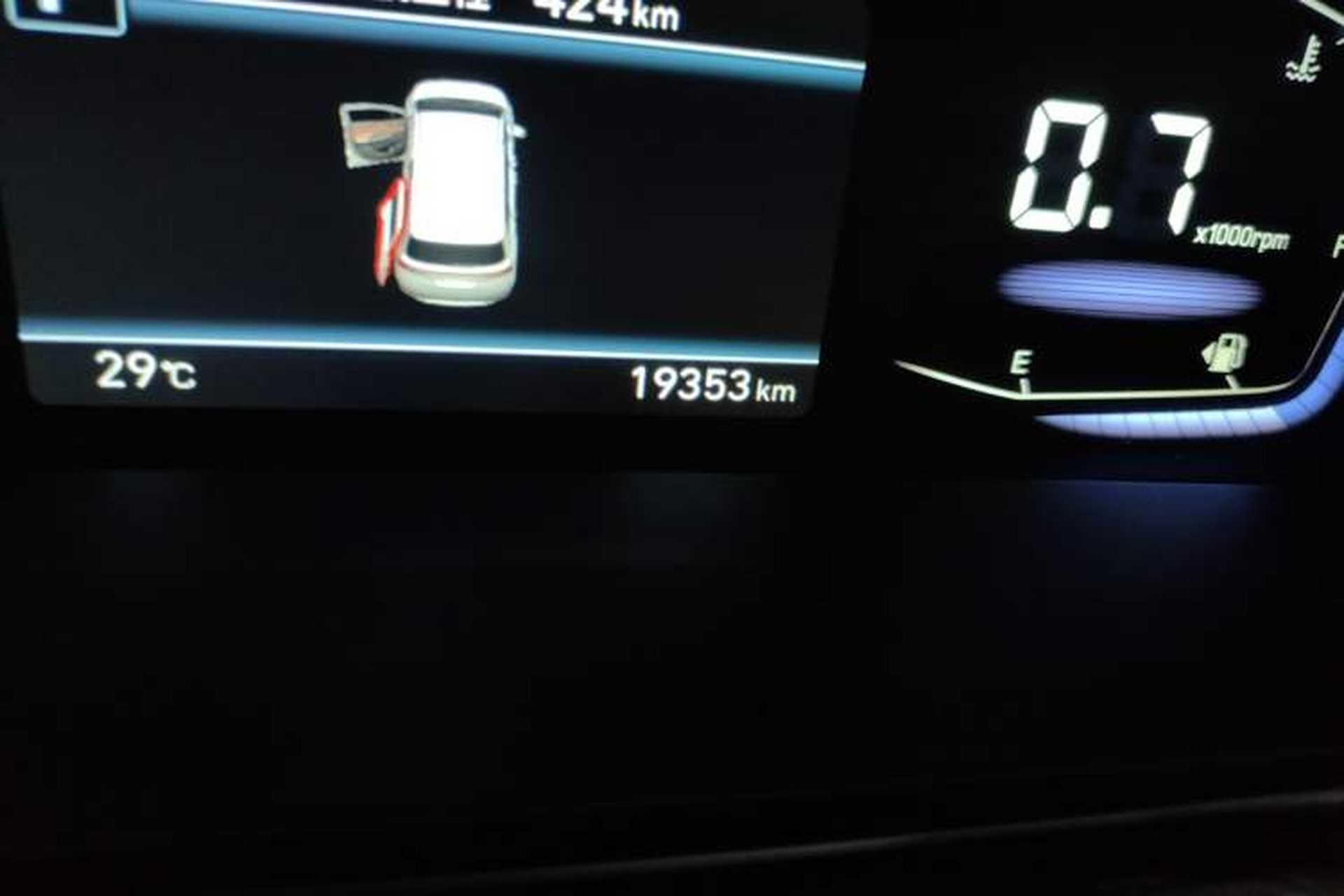 Used Hyundai Custo 2021 380TGDi Smart Love Flagship Edition TOP Premium Odometer Close Up