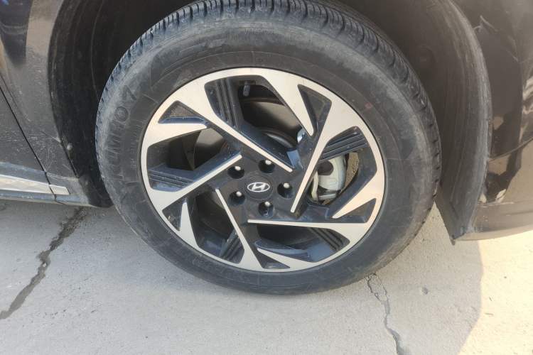 Used Hyundai Custo 2021 380TGDi Smart Love Flagship Edition TOP Premium Right Front Wheel Hub
