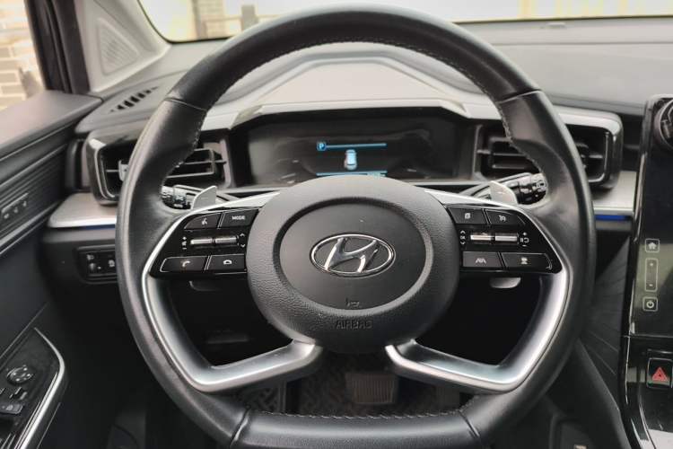 Used Hyundai Custo 2021 380TGDi Smart Love Flagship Edition TOP Premium Steering Wheel
