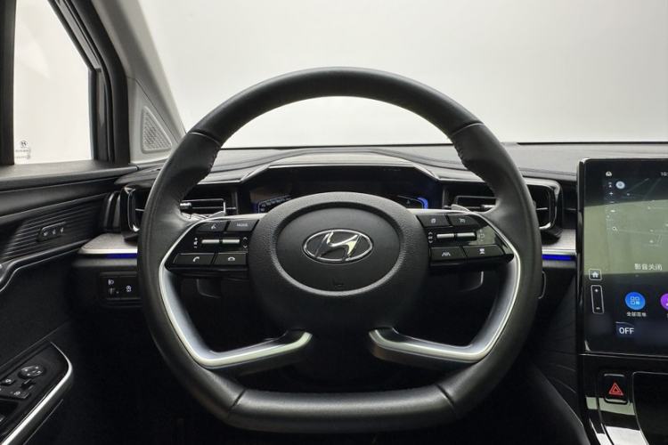 Used Hyundai Custo 2021 380TGDi Smart Love Flagship Edition TOP Premium Steering Wheel