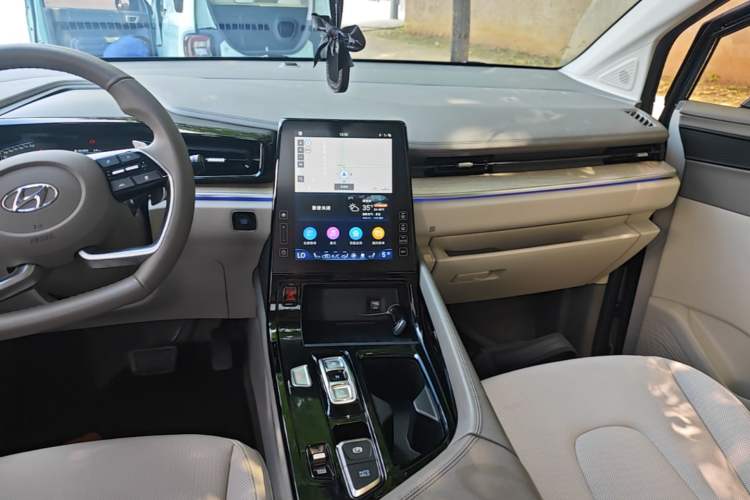 Used Hyundai Custo 2021 380TGDi Smart Love Flagship Edition TOP Premium Audio And AC Panel