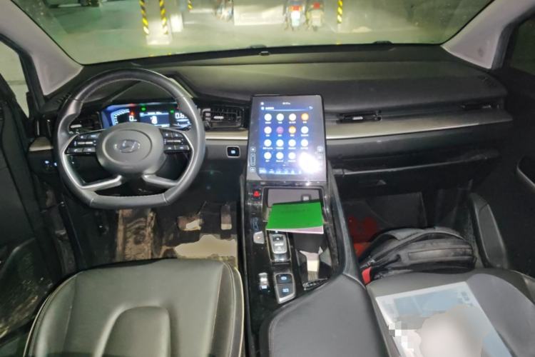Used Hyundai Custo 2021 270TGDi Prestige LUX Center Console