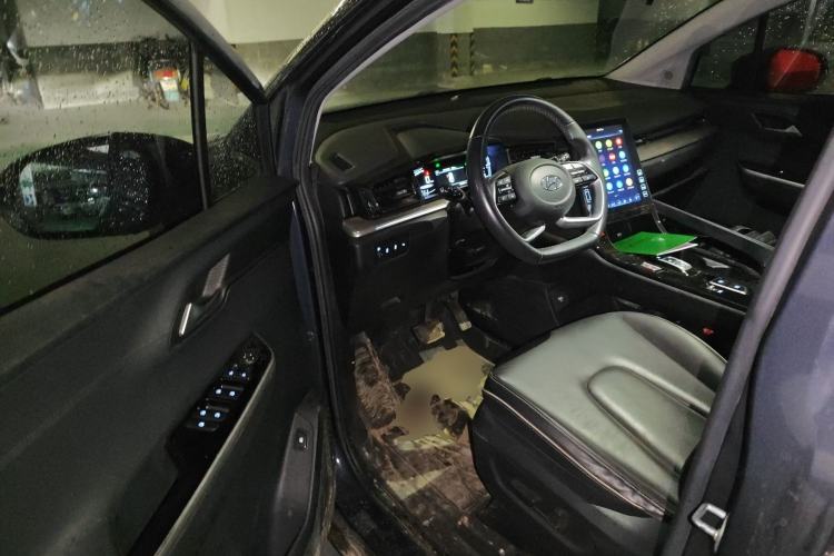 Used Hyundai Custo 2021 270TGDi Prestige LUX Driver Seat
