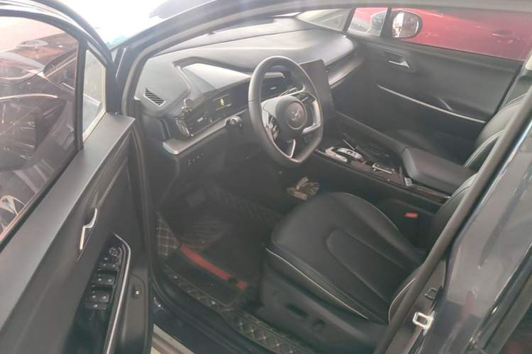 Used Hyundai Custo 2021 270TGDi Prestige LUX Driver Seat