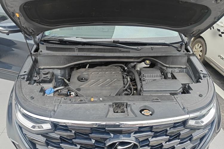 Used Hyundai Custo 2021 380TGDi Smart Luxury Premium LUX Engine Bay
