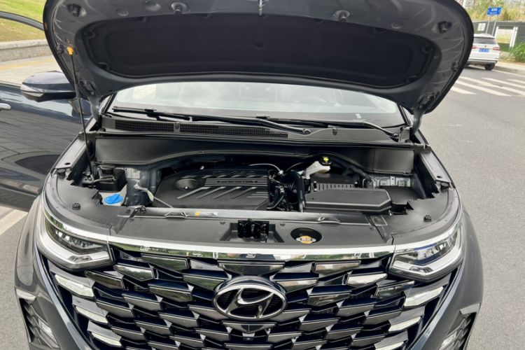 Used Hyundai Custo 2021 380TGDi Smart Love Flagship Edition TOP Premium Engine Bay