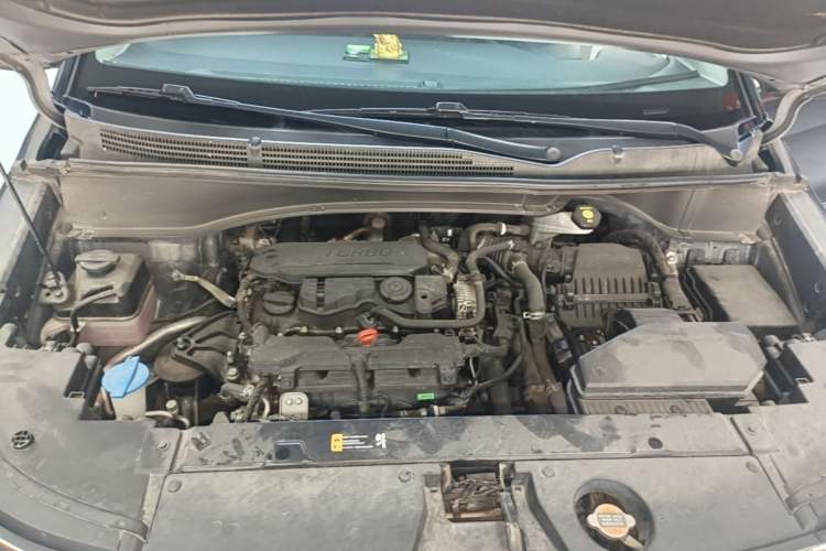 Used Hyundai Custo 2021 270TGDi Prestige LUX Engine Bay