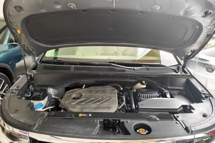 Used Hyundai Custo 2021 380TGDi Smart Love Flagship Edition TOP Premium Engine Bay