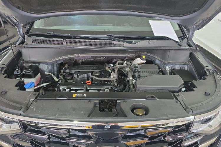 Used Hyundai Custo 2021 270TGDi Prestige LUX Engine Bay