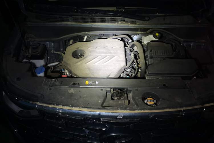 Used Hyundai Custo 2021 380TGDi Smart Love Flagship Edition TOP Premium Engine Bay