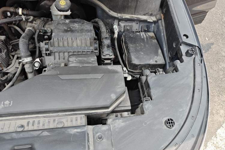 Used Hyundai Custo 2021 270TGDi Prestige LUX Engine Bay Left