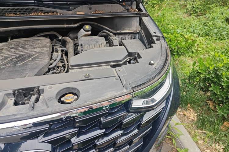 Used Hyundai Custo 2021 380TGDi Smart Luxury Premium LUX Engine Bay Left