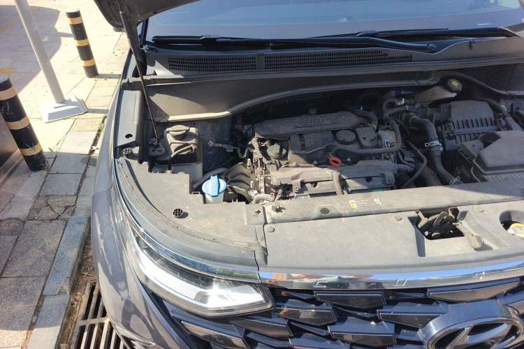 Used Hyundai Custo 2021 270TGDi Prestige LUX Engine Bay Right