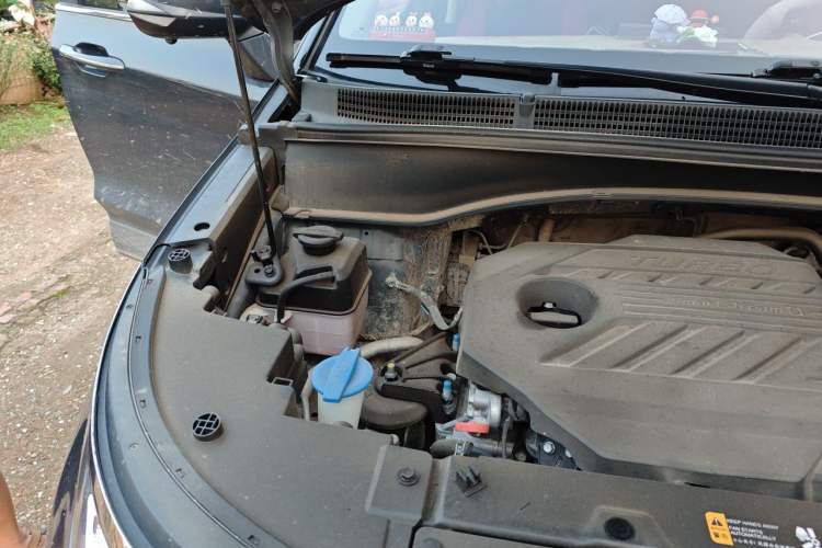 Used Hyundai Custo 2021 380TGDi Smart Luxury Premium LUX Engine Bay Right