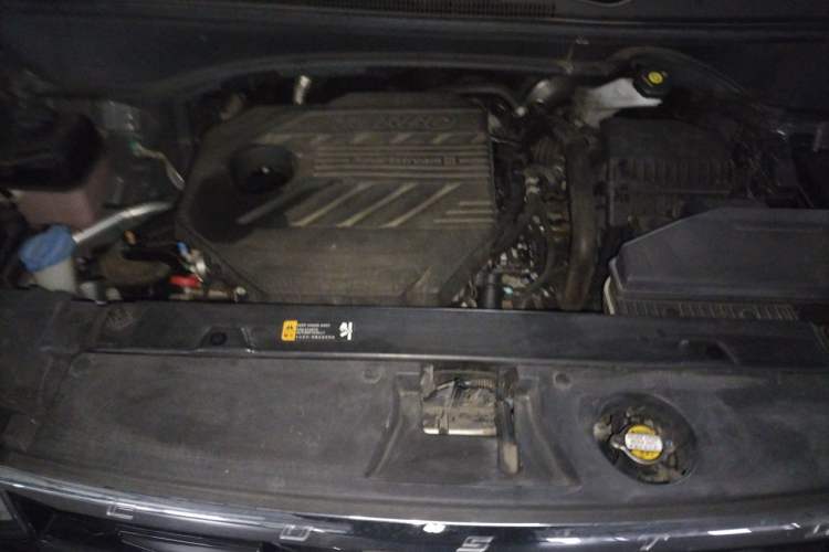 Used Hyundai Custo 2021 380TGDi Smart Luxury Premium LUX Engine Bay