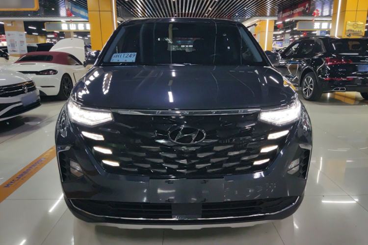 Used Hyundai Custo 2021 380TGDi Smart Love Flagship Edition TOP Premium Exterior 1