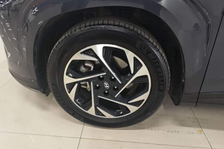 Used Hyundai Custo 2021 380TGDi Smart Love Flagship Edition TOP Premium Exterior 4