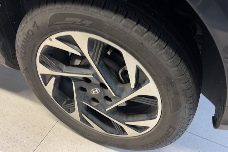 Used Hyundai Custo 2021 270TGDi Prestige LUX Exterior 4
