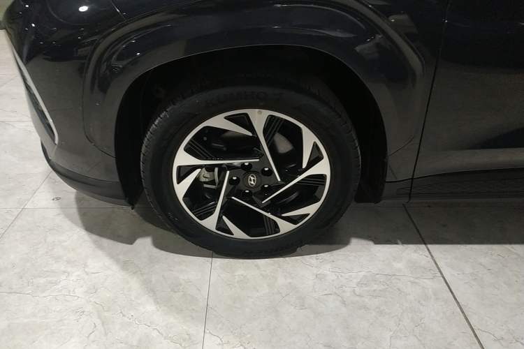 Used Hyundai Custo 2021 380TGDi Deluxe Edition DLX Exterior 7