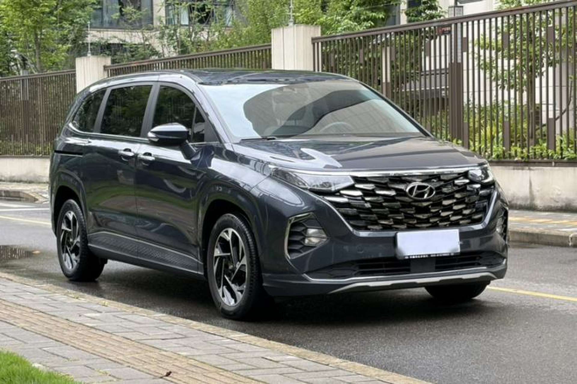 Used Hyundai Custo 2021 270TGDi Prestige LUX Exterior 9