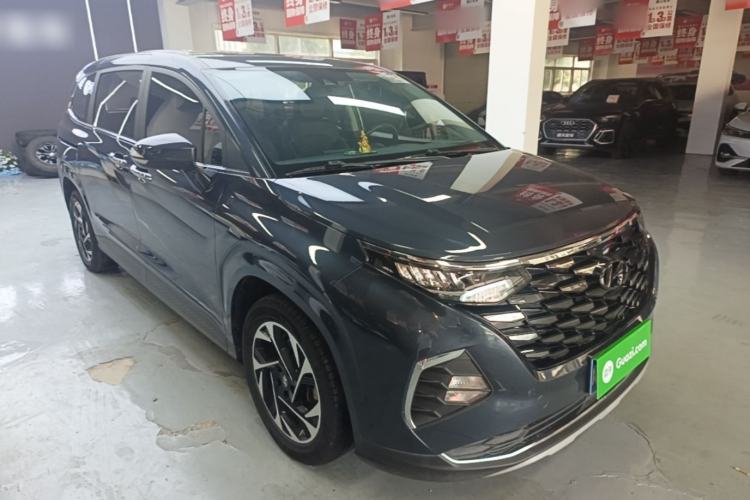 Used Hyundai Custo 2021 270TGDi Prestige LUX Front Right 45 Deg