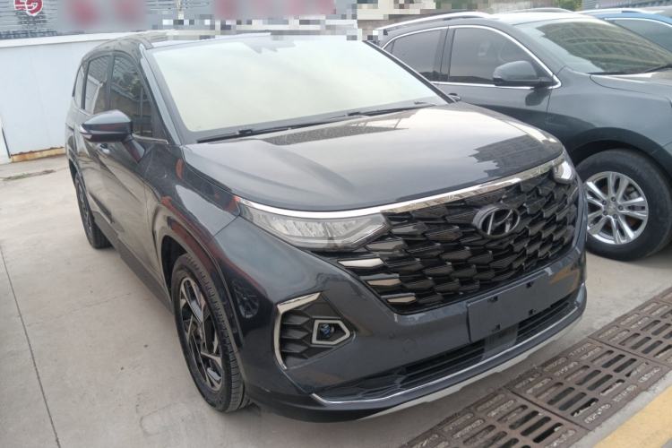 Used Hyundai Custo 2021 270TGDi Prestige LUX Front Right 45 Deg
