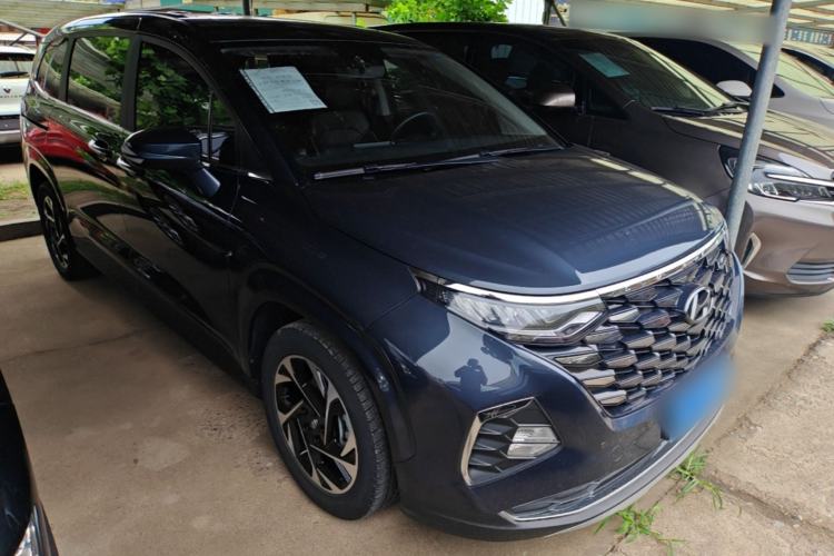 Used Hyundai Custo 2021 270TGDi Prestige LUX Front Right 45 Deg