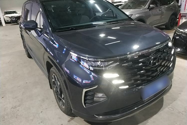 Used Hyundai Custo 2021 380TGDi Smart Luxury Premium LUX Front Right 45 Deg