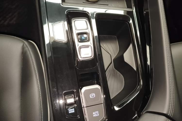 Used Hyundai Custo 2021 380TGDi Smart Luxury Premium LUX Gear Lever