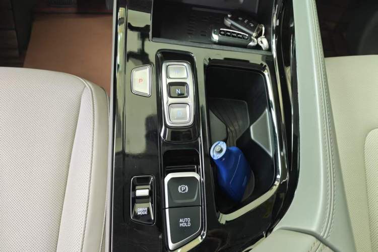 Used Hyundai Custo 2021 380TGDi Smart Love Flagship Edition TOP Premium Gear Lever