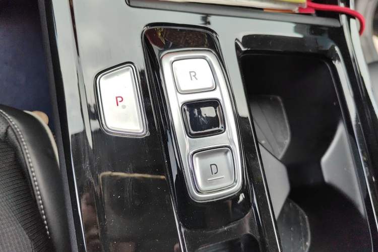 Used Hyundai Custo 2021 380TGDi Smart Love Flagship Edition TOP Premium Gear Lever