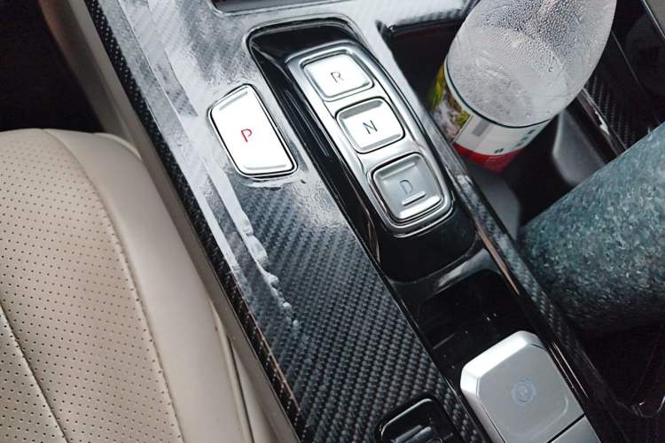 Used Hyundai Custo 2021 380TGDi Smart Love Flagship Edition TOP Premium Gear Lever