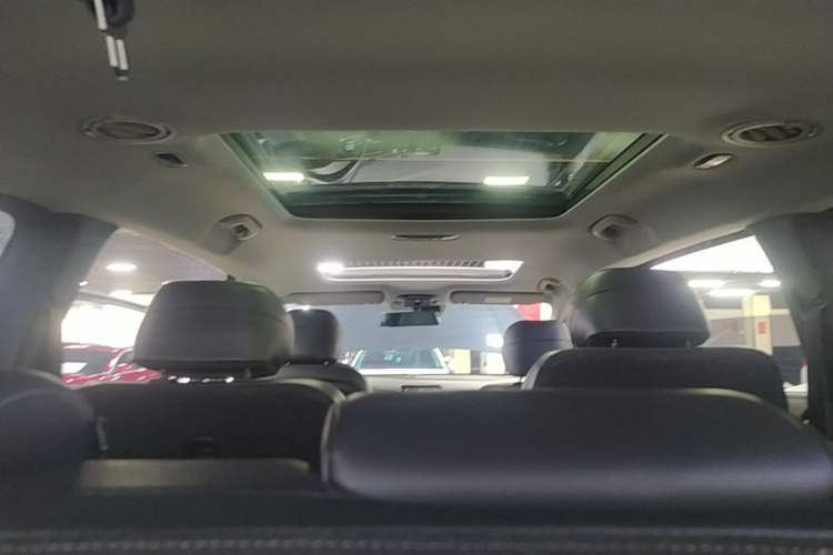Used Hyundai Custo 2021 270TGDi Prestige LUX Headliner
