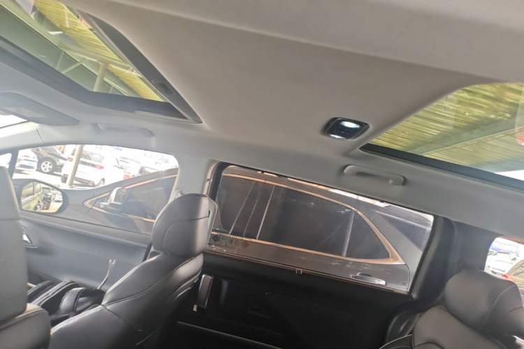Used Hyundai Custo 2021 270TGDi Prestige LUX Headliner