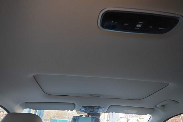 Used Hyundai Custo 2021 380TGDi Smart Love Flagship Edition TOP Premium Headliner