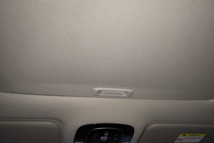 Used Hyundai Custo 2021 380TGDi Smart Love Flagship Edition TOP Premium Headliner