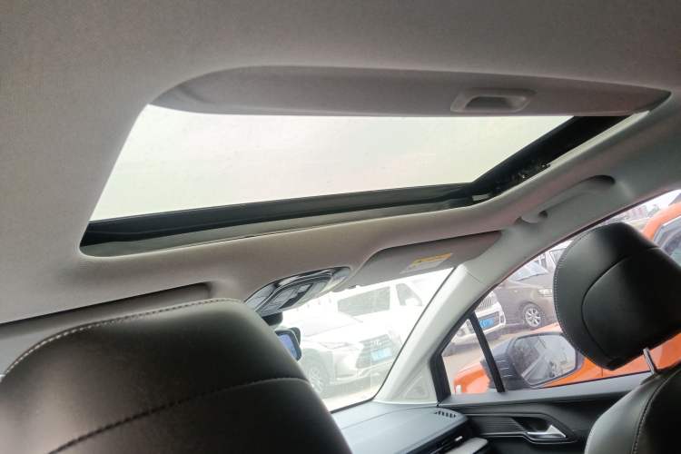 Used Hyundai Custo 2021 270TGDi Prestige LUX Headliner