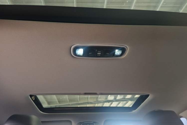 Used Hyundai Custo 2021 270TGDi Prestige LUX Headliner