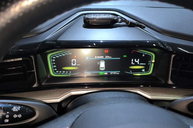 Used Hyundai Custo 2021 270TGDi Prestige LUX Instrument Cluster