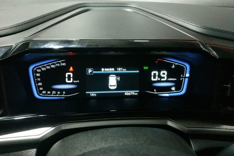 Used Hyundai Custo 2021 380TGDi Deluxe Edition DLX Instrument Cluster