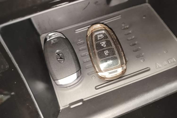 Used Hyundai Custo 2021 380TGDi Smart Luxury Premium LUX Interior 1