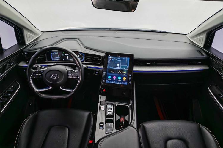 Used Hyundai Custo 2021 380TGDi Smart Luxury Premium LUX Interior 1